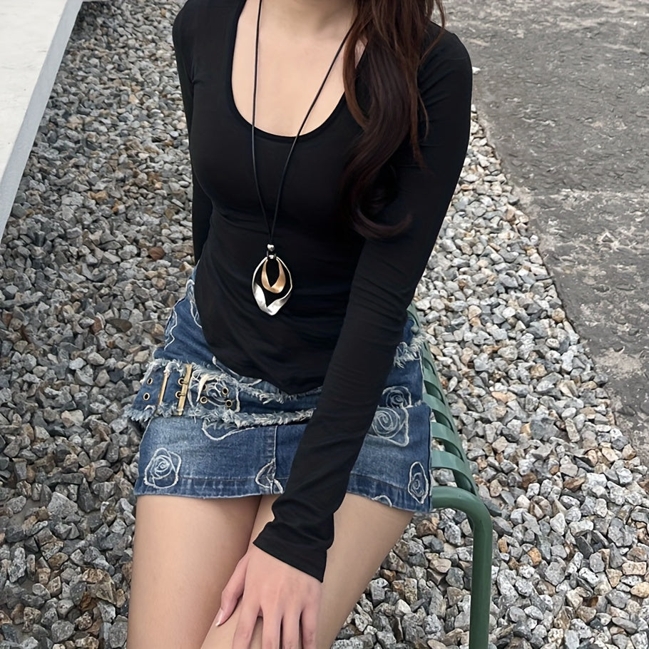 Elegant Twisted Texture Water Drop Pendant Necklace in Golden and Silvery with Black Rope, Zinc Alloy, Perfect Gift for Girlfriend, Suitable for Daily Wear and Special Occasions, Necklace